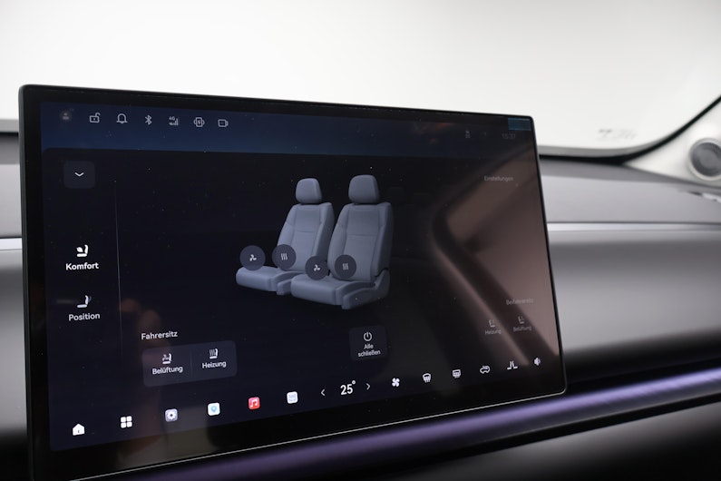 Vehicle image LEAPMOTOR C10