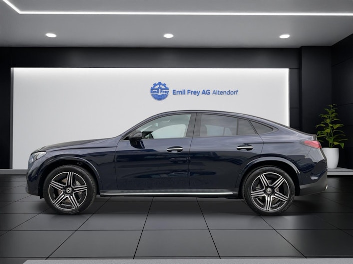 Vehicle image MERCEDES-BENZ GLC 220