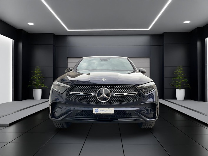 Vehicle image MERCEDES-BENZ GLC 220