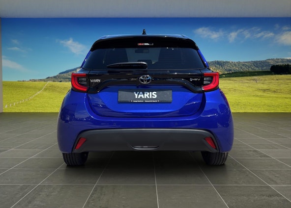 Vehicle image 3 Vehicle image 3