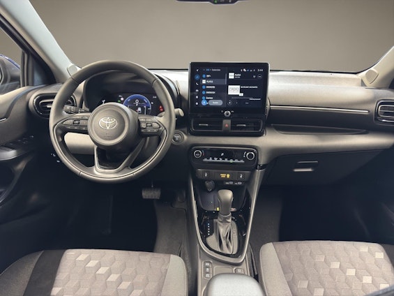 Vehicle image 9 Vehicle image 9