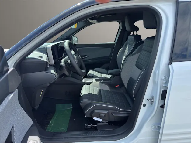 Renault R4 E-TECH ELECTRIC iconic 150PS Comfort Range