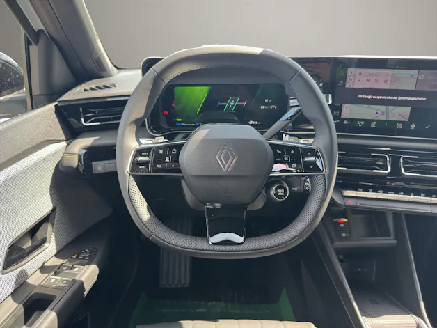 Renault R4 E-TECH ELECTRIC iconic 150PS Comfort Range