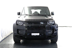Fahrzeugbild LAND ROVER Defender 110 3.0 D I6 250 X-Dynamic SE mit AHK
