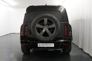Land Rover Defender 110 3.0 D I6 250 X-Dynamic SE mit AHK