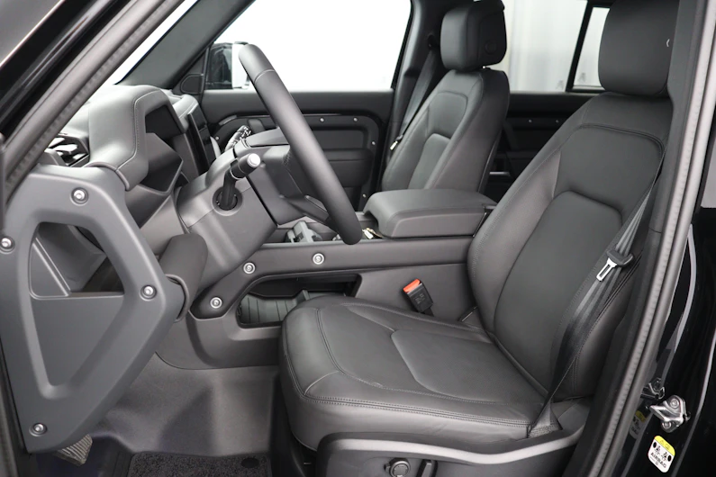 Fahrzeugbild LAND ROVER DEFENDER