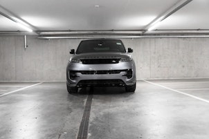 Vehicle image LAND ROVER Range Rover Sport 3.0 I6 P460e SE Dynamic 1.99 % Leasing !