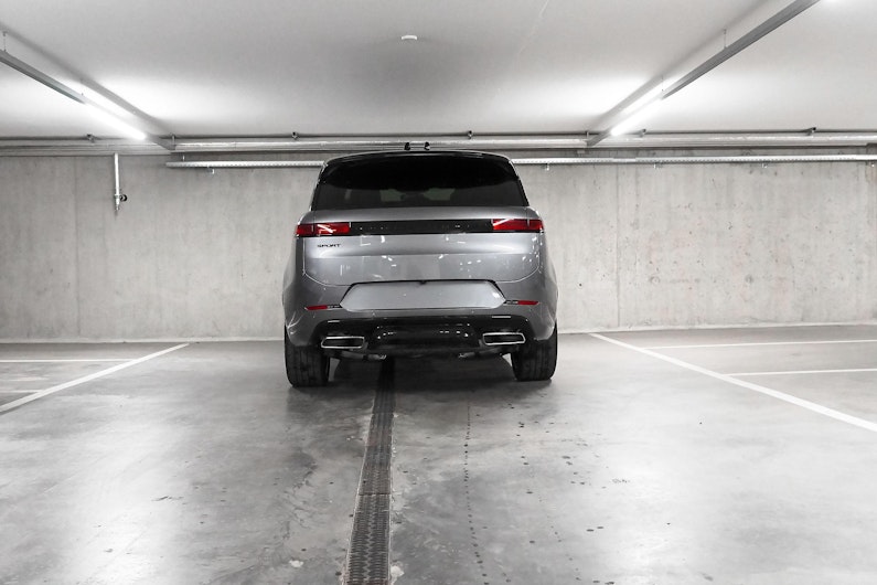 Vehicle image LAND ROVER RANGE ROVER SPORT