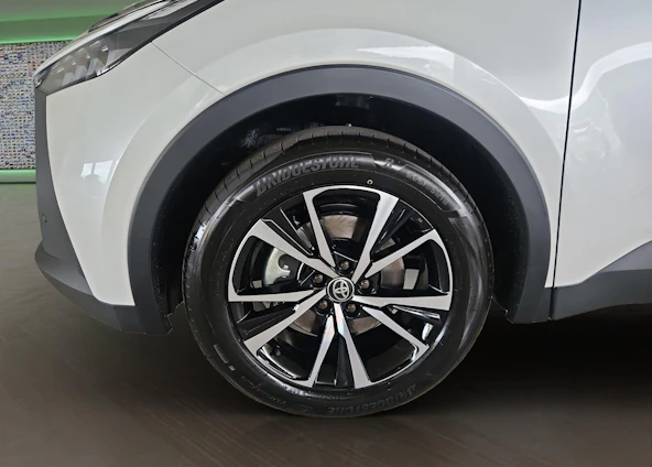 Fahrzeugbild 5 Fahrzeugbild 5