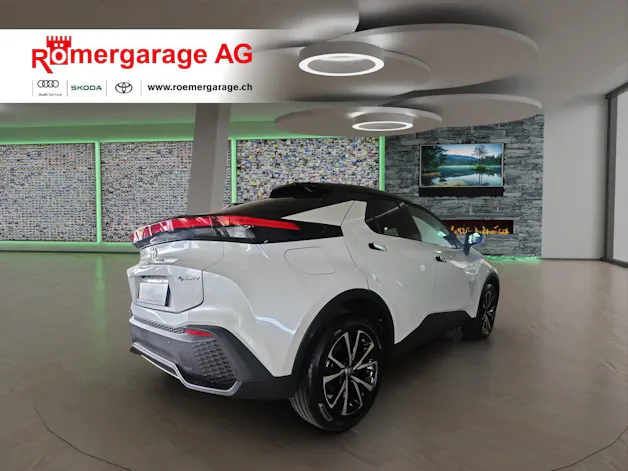 Toyota C-HR 2.0 PHEV Swiss Edition