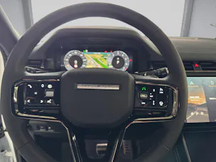 Land Rover Range Rover Evoque 1.5 T 270e Dynamic SE Plug In Hybrid mit AHK