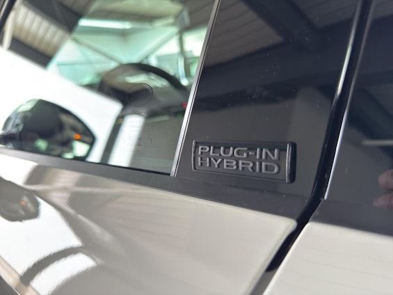 Vehicle image 20 Vehicle image 20