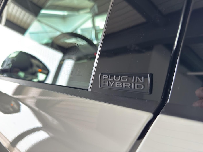 Vehicle image LAND ROVER RANGE ROVER EVOQUE