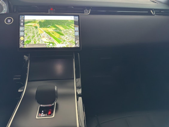 Vehicle image 12 Vehicle image 12