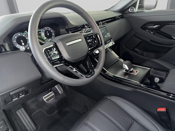 Vehicle image 7 Vehicle image 7