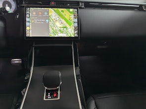 Vehicle image LAND ROVER Range Rover Velar 2.0 P400e Dynamic SE