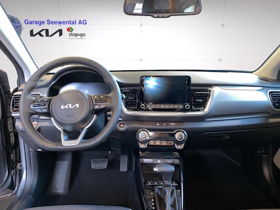 Vehicle image 10 Vehicle image 10