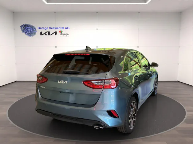 Kia Ceed 1.5 T-GDi MHEV Power