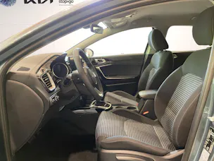 Kia Ceed 1.5 T-GDi MHEV Power