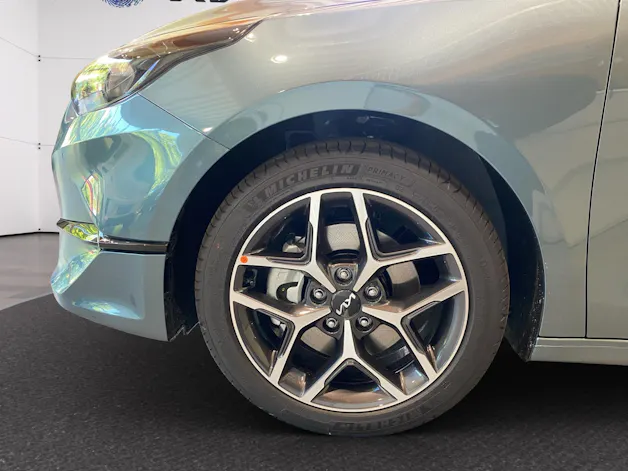 Kia Ceed 1.5 T-GDi MHEV Power