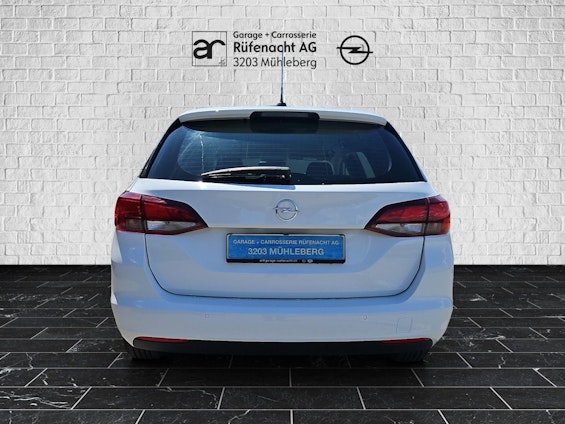 Vehicle image 3 Vehicle image 3