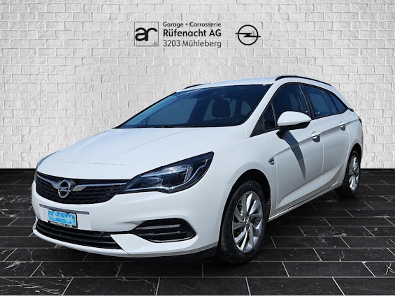 First vehicle image First vehicle image