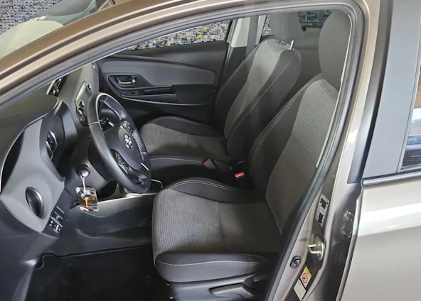 Fahrzeugbild 8 Fahrzeugbild 8