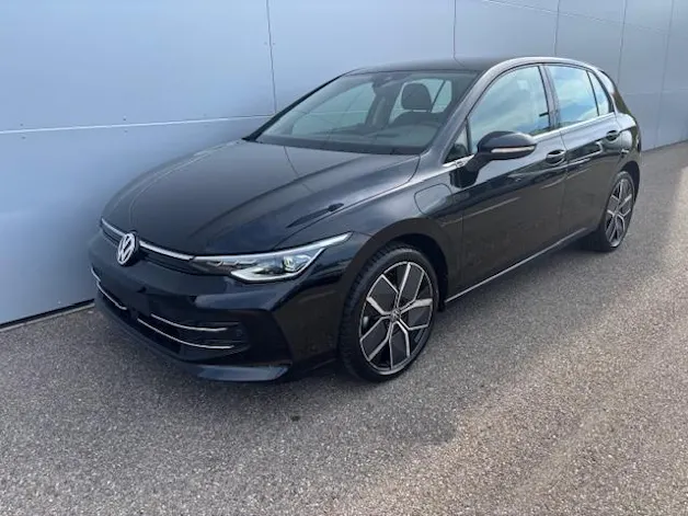 VW Golf 1.5 TSI PHEV Style