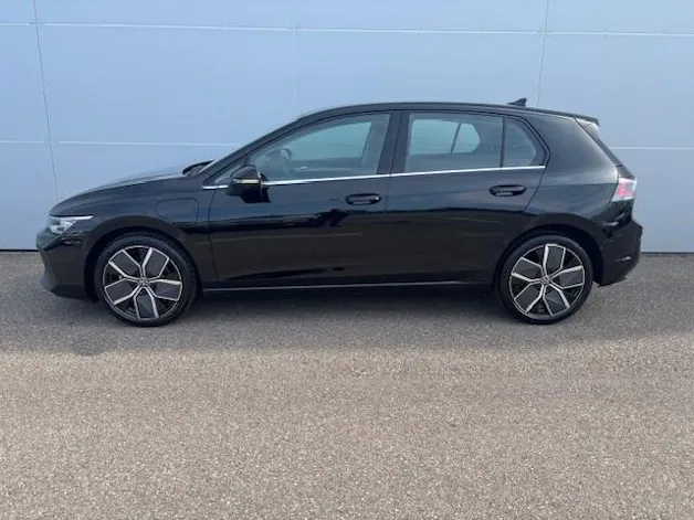 VW Golf 1.5 TSI PHEV Style