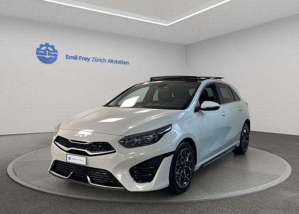 First vehicle image First vehicle image