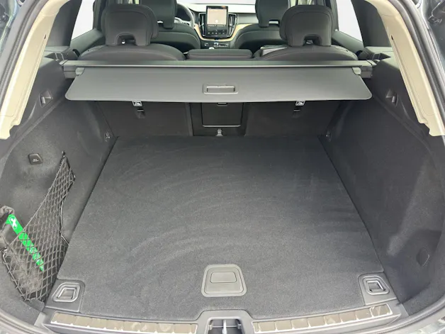 Volvo XC60 2.0 T6 TE Plus Dark eAWD