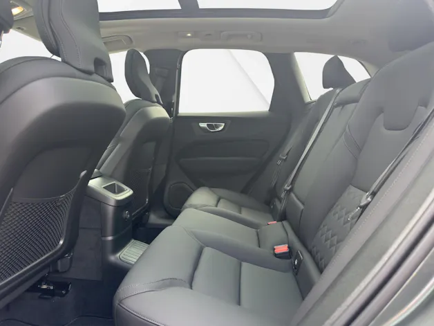 Volvo XC60 2.0 T6 TE Plus Dark eAWD