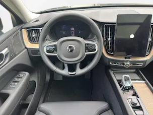 Volvo XC60 2.0 T6 TE Plus Dark eAWD