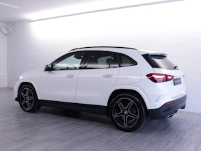 Vehicle image MERCEDES-BENZ GLA 220 d Swiss Star AMG Line 4matic