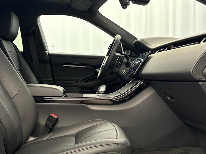 Vehicle image LAND ROVER RANGE ROVER EVOQUE