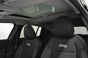 Vehicle image JEEP Avenger 1.2 MHEV Summit