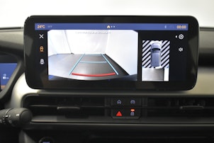 Vehicle image JEEP Avenger 1.2 MHEV Summit