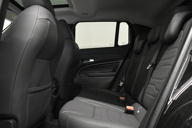 Vehicle image JEEP AVENGER