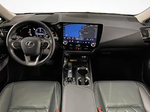 Fahrzeugbild LEXUS NX 450h+ Excellence