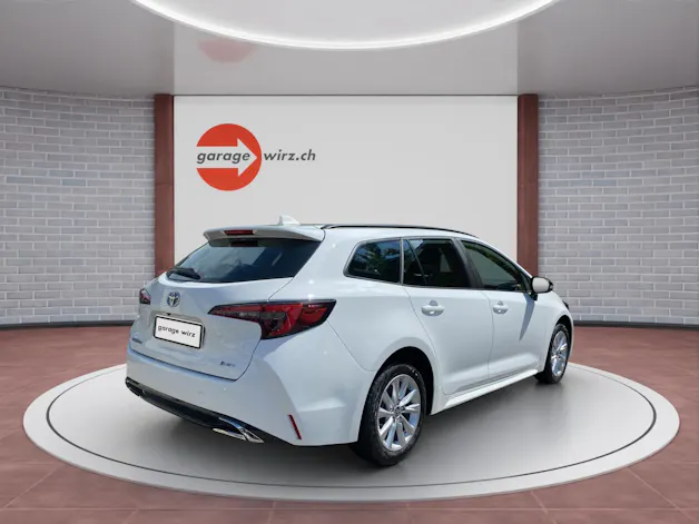 Toyota Corolla Touring Sports 1.8 HSD Comfort