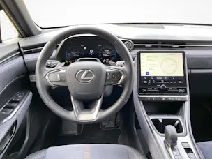Lexus LBX 1.5 Hybrid Cool AWD