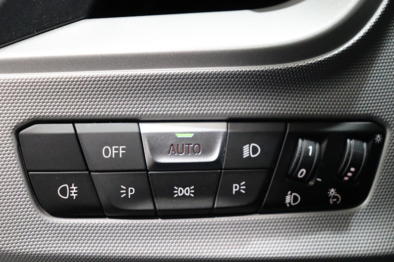 Vehicle image BMW 1 SERIES