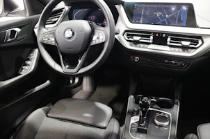 Vehicle image BMW 118i