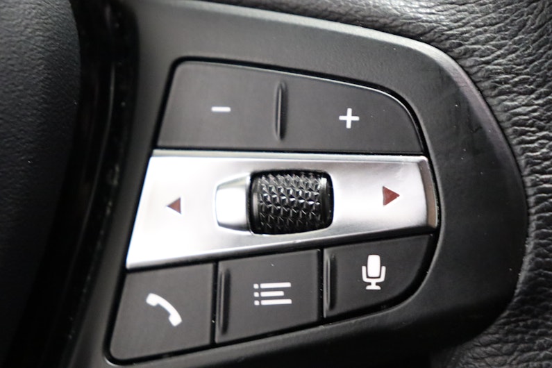 Vehicle image BMW 1 SERIES