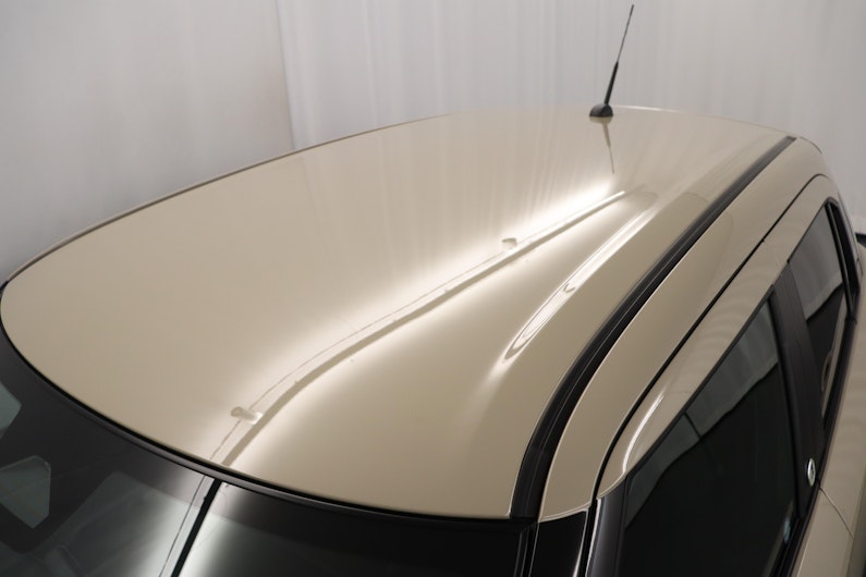 Vehicle image SUZUKI SWIFT