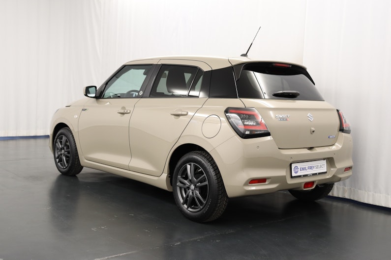 Vehicle image SUZUKI SWIFT