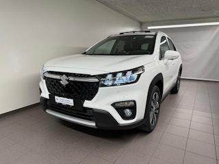 Vehicle image SUZUKI S-CROSS 0