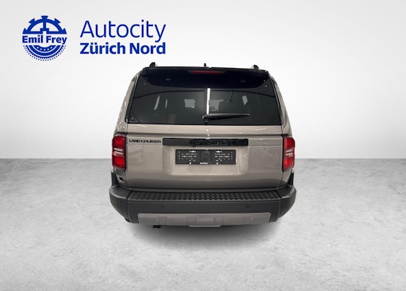 Vehicle image 7 Vehicle image 7