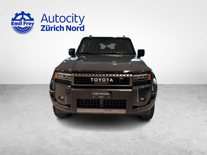 Vehicle image TOYOTA LANDCRUISER