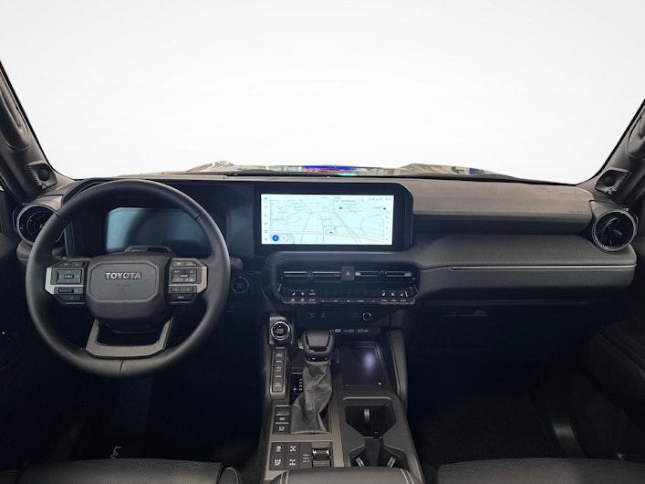 Vehicle image TOYOTA LANDCRUISER